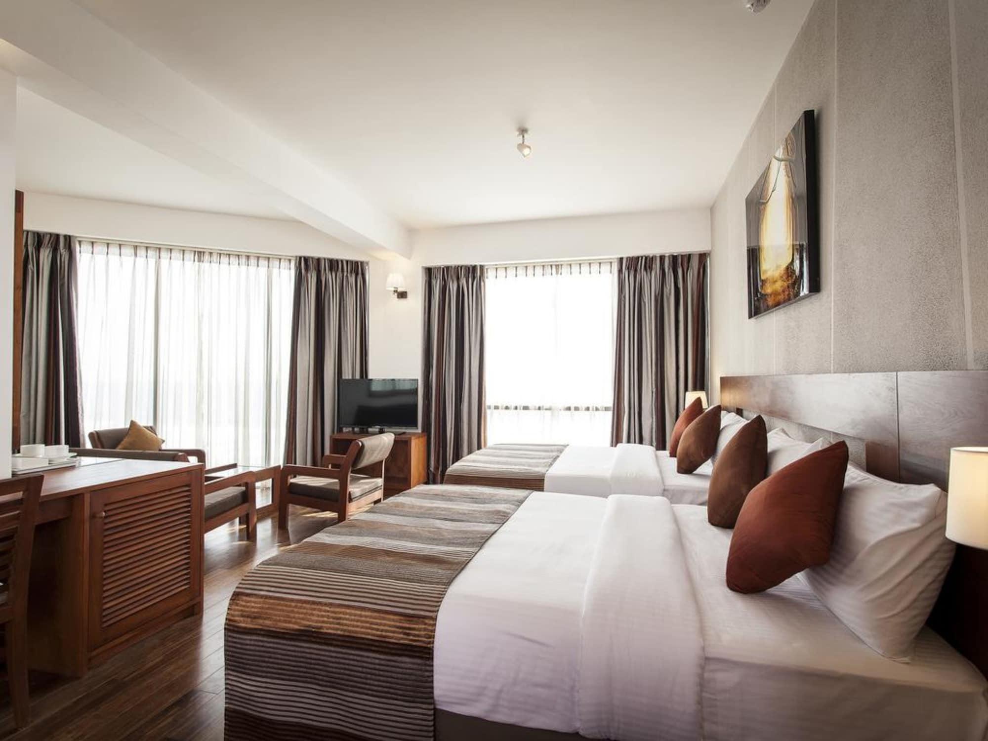 The Ocean Colombo Otel Dış mekan fotoğraf
