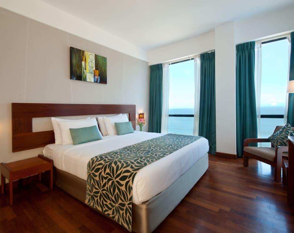 The Ocean Colombo Otel Dış mekan fotoğraf
