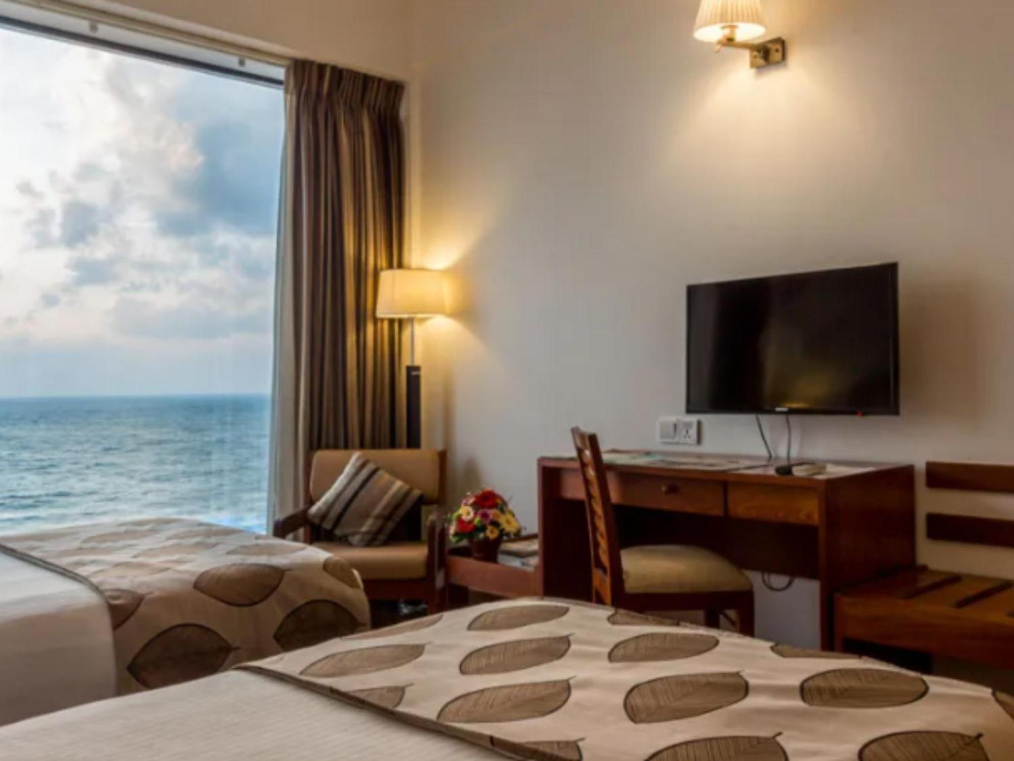 The Ocean Colombo Otel Dış mekan fotoğraf